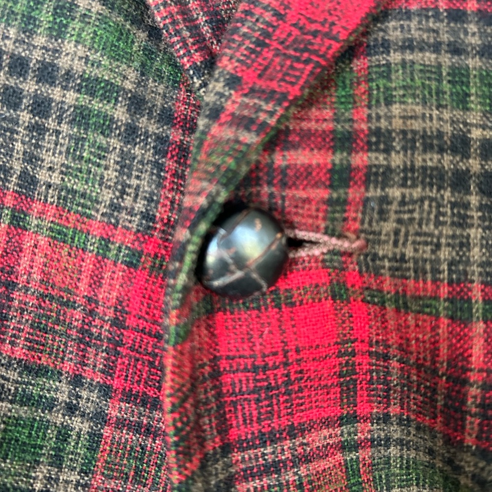 Pendleton Red and Black Woolen Oversized Jacket - Picture 5 of 5